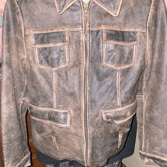 Brown distressed styled genuine leather jacket made by Route 66. Tight fitting. - Picture 5 of 10
